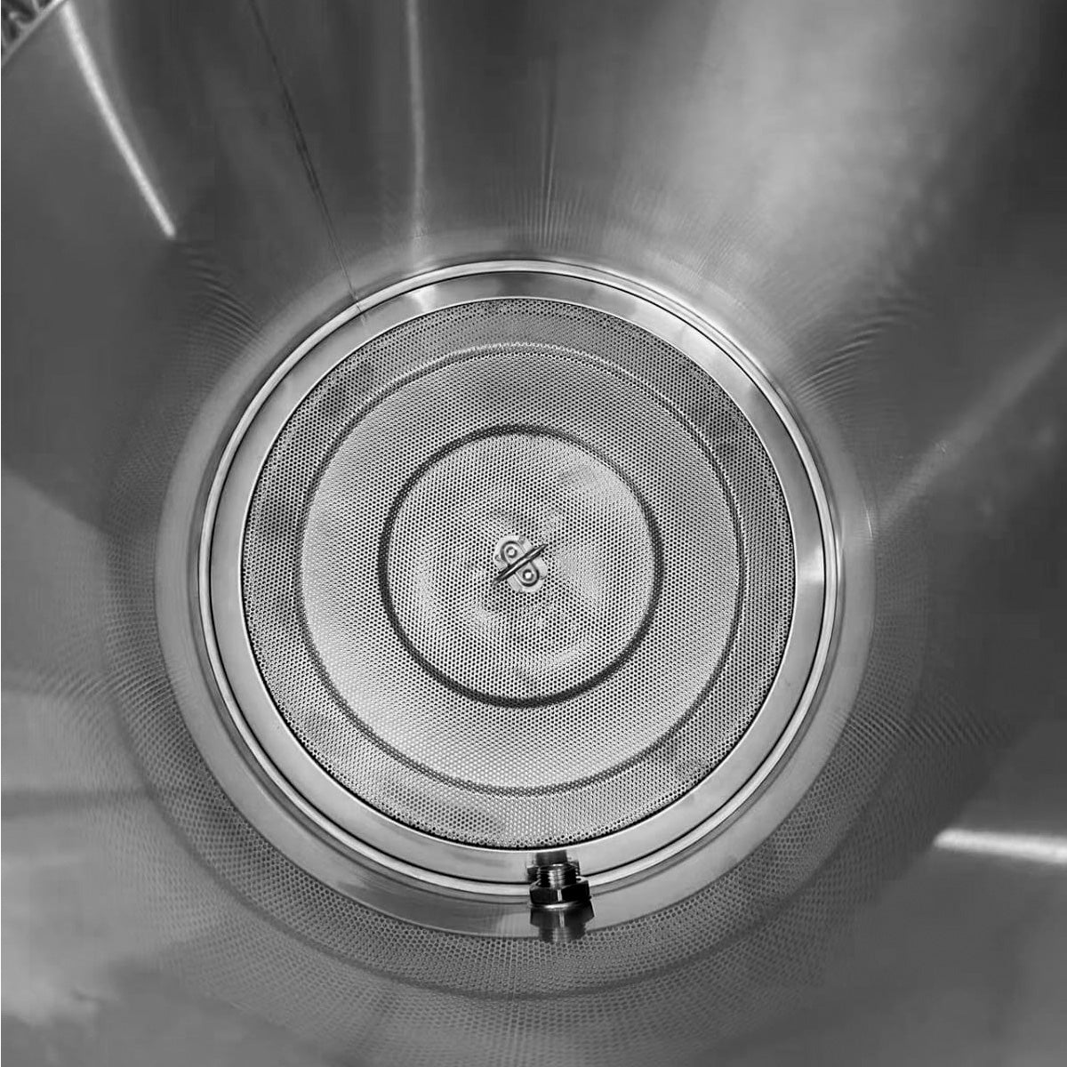 Güten Brew | Máquina WIFi para elaborar cerveza Todo en uno | 70L totales | 60L efectivos